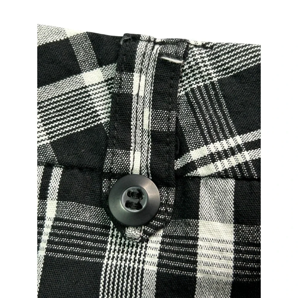 AB Studio Shorts Womens Size 12 Black White Check Pockets Relaxed Fit Stretch